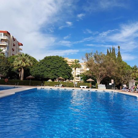בנאלמדנה Encantador Estudio Con Piscina מראה חיצוני תמונה