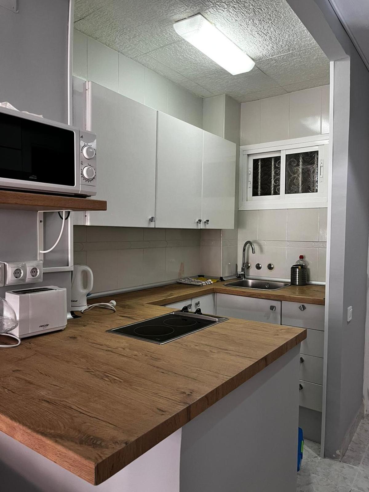 בנאלמדנה Encantador Estudio Con Piscina מראה חיצוני תמונה