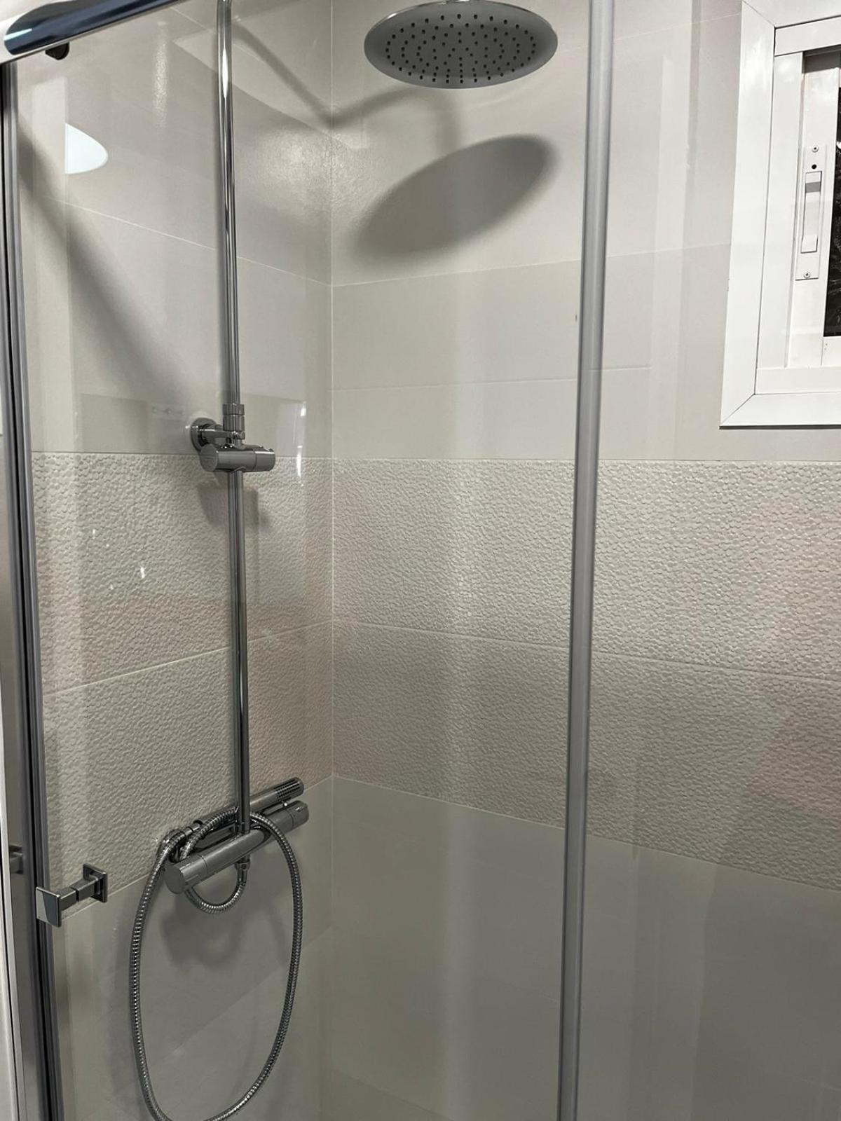 בנאלמדנה Encantador Estudio Con Piscina מראה חיצוני תמונה